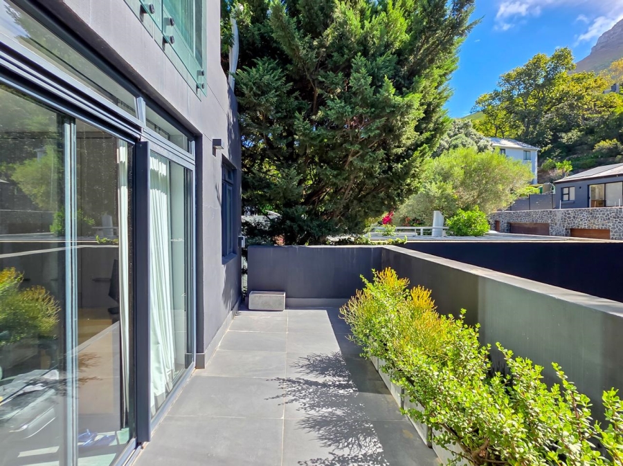 4 Bedroom Property for Sale in Higgovale Western Cape